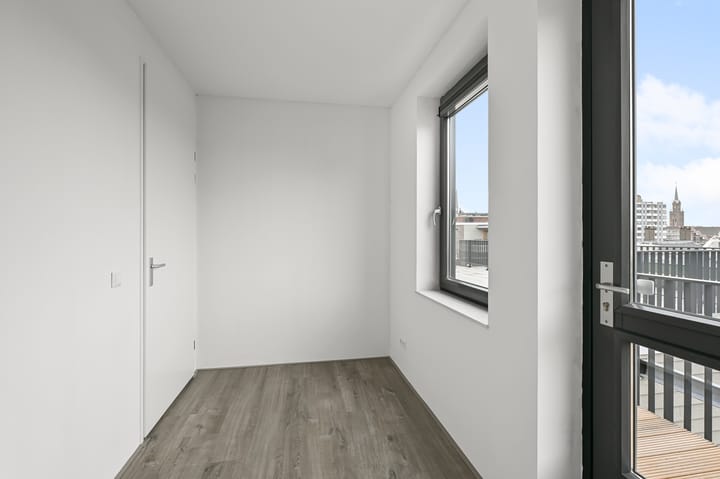 Photo 11 of Stationsstraat 1-N