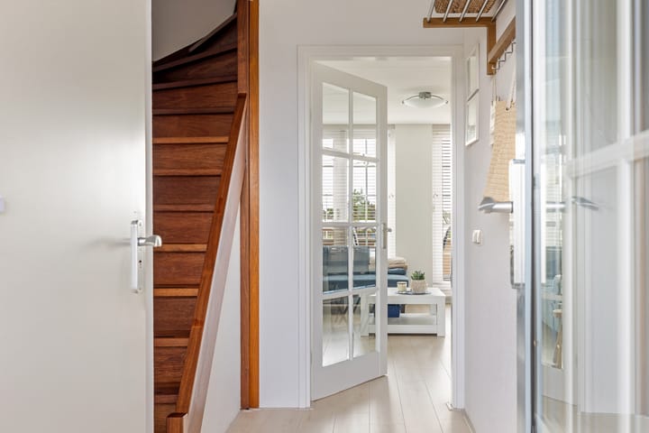 Foto 10 van Middelweg 153