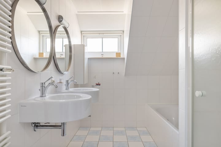 Foto 26 van Middelweg 153