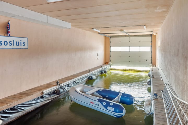 Foto 42 van Middelweg 153