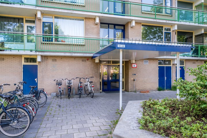 Foto 7 van Acaciaplein 146