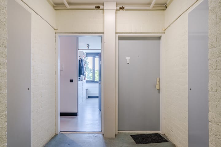 Foto 8 van Acaciaplein 146