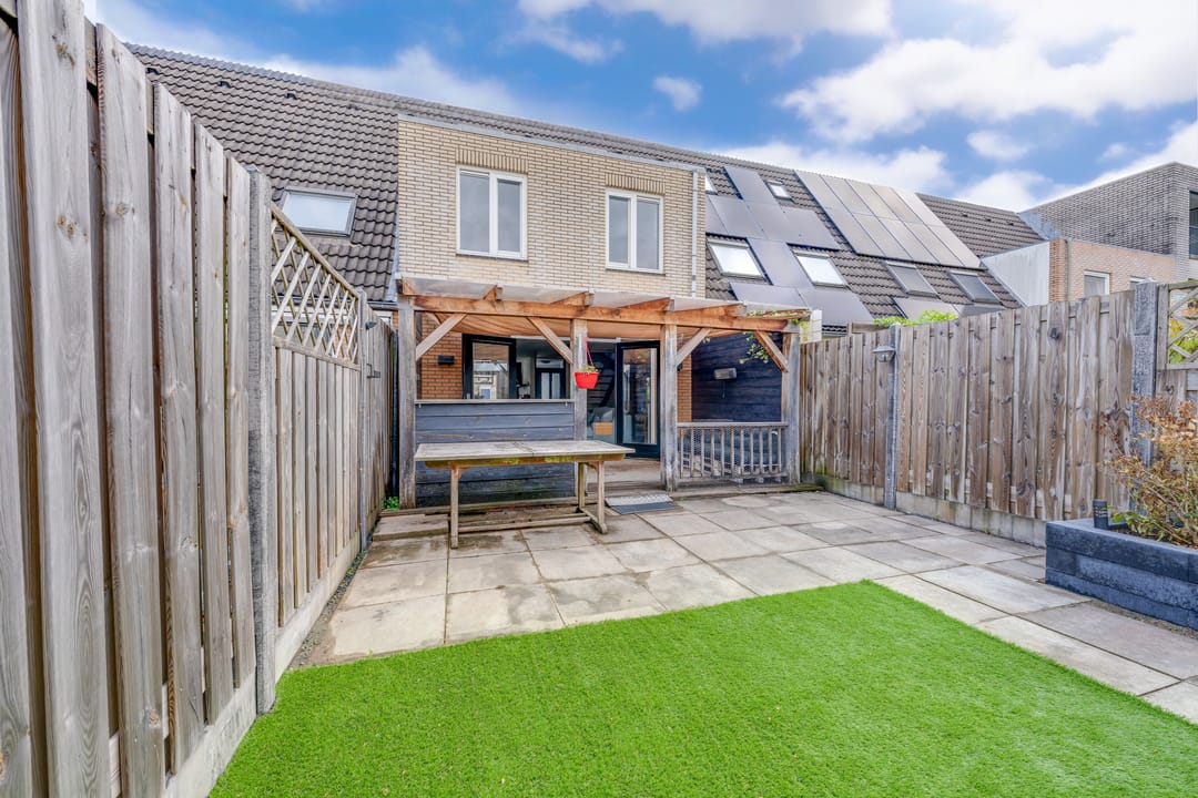 Photo 2 of Mahatma Gandhistraat 64