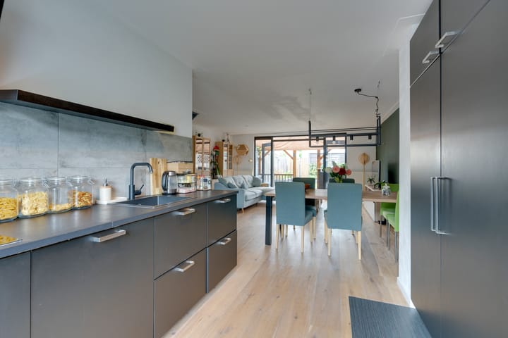 Photo 17 of Mahatma Gandhistraat 64