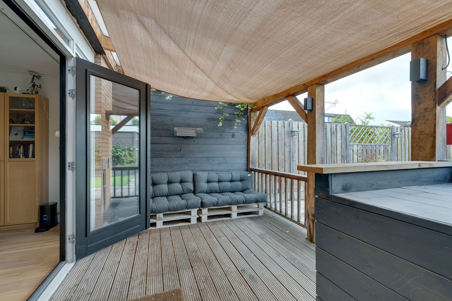 Photo 19 of Mahatma Gandhistraat 64