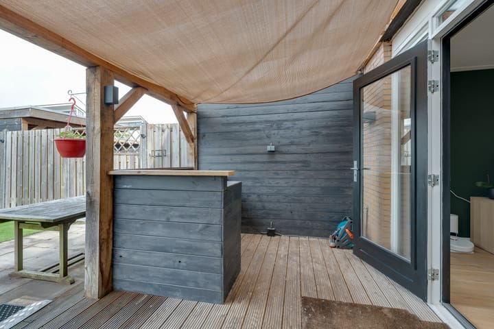 Photo 20 of Mahatma Gandhistraat 64