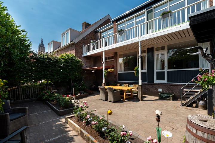 Foto 32 van Weversstraat 5