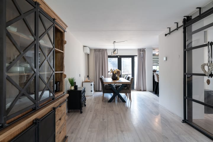 Foto 10 van Beethovenstraat 12