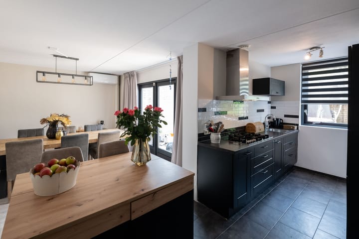 Foto 13 van Beethovenstraat 12