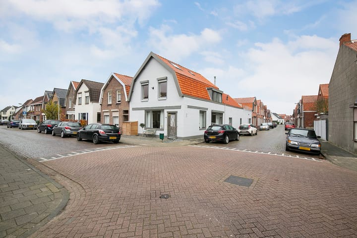 Foto 28 van Prins Hendrikstraat 44