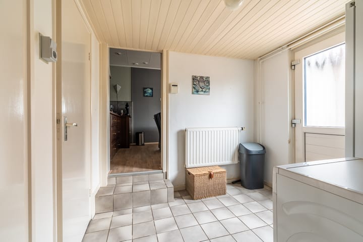 Foto 10 van Middenstraat 81