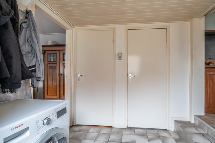 Foto 11 van Middenstraat 81