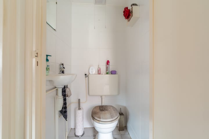 Foto 12 van Middenstraat 81