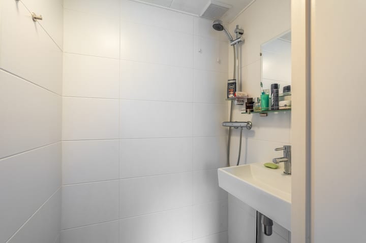 Foto 13 van Middenstraat 81