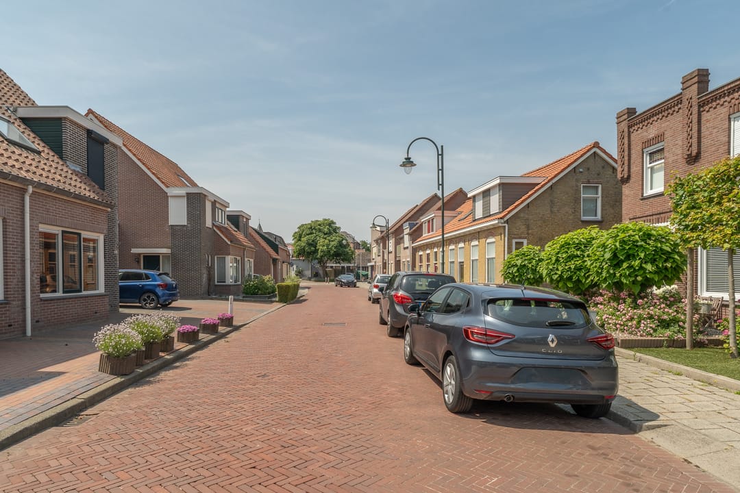 Foto 43 van Molenstraat 17