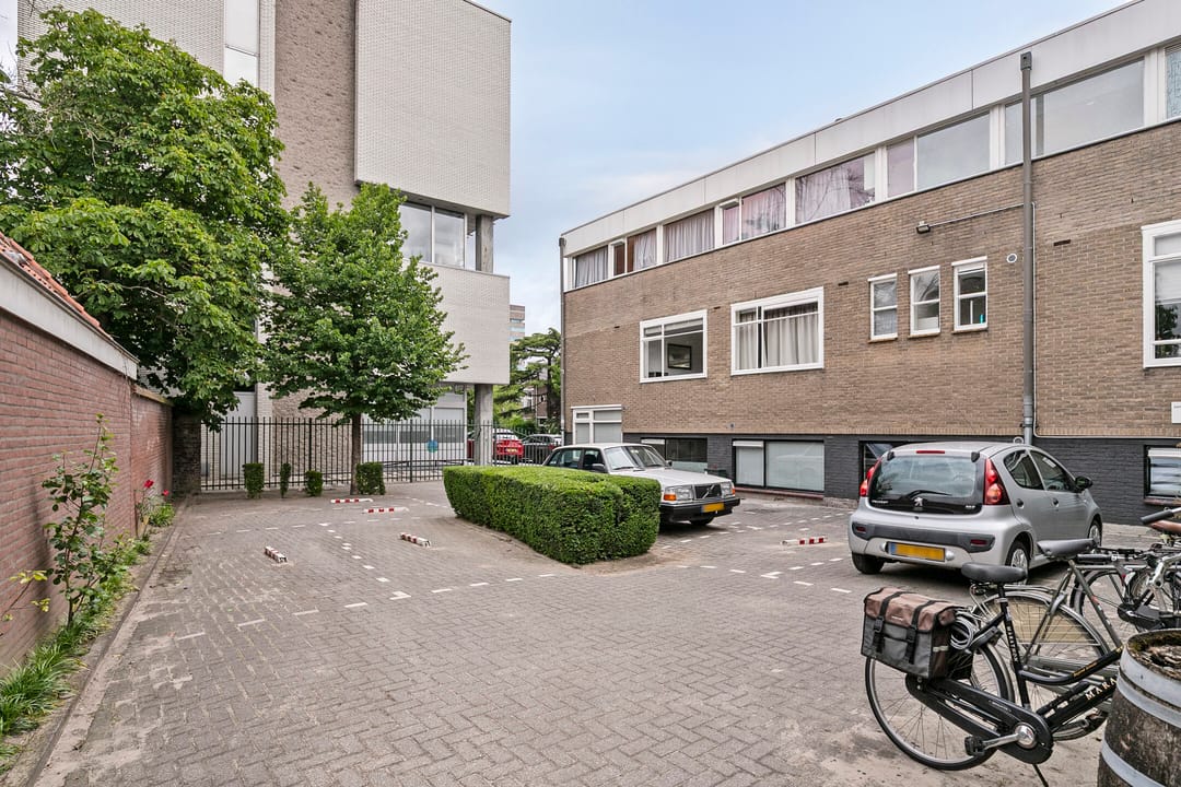Photo 28 of Jan Smitzlaan 6-D