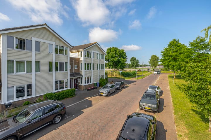 Foto 36 van Piet van de Polsingel 262