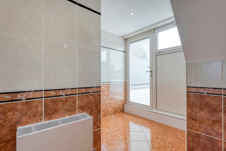 Foto 43 van Bruchterweg 68