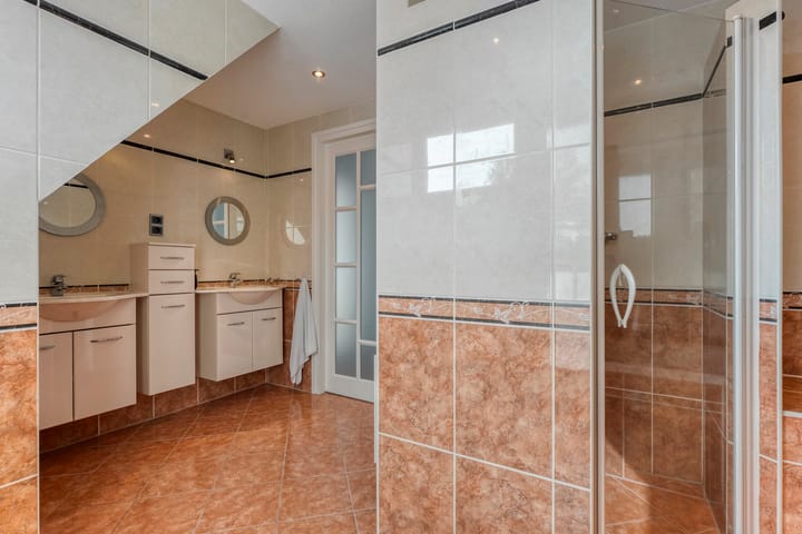 Foto 44 van Bruchterweg 68