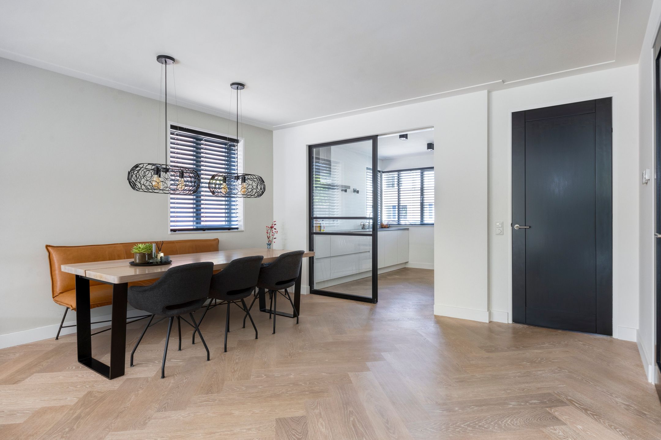 Photo 3 of Galjoenstraat 56