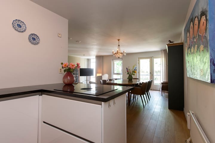 Foto 17 van Bisschop Zwijsenstraat 27-A