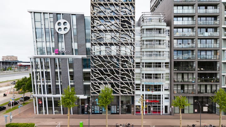 Zilverparkkade 18, Lelystad