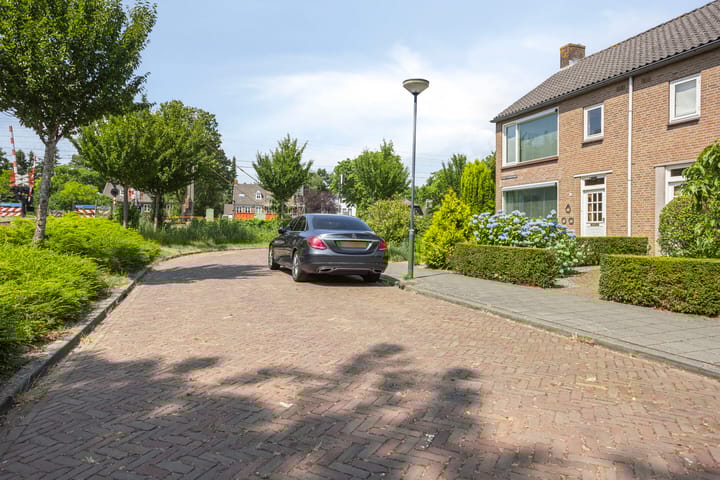 Foto 36 van John F. Kennedylaan 8