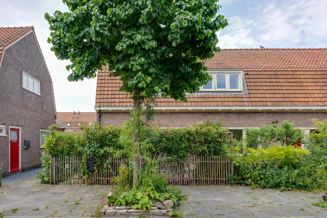 Photo 8 of Uranusstraat 9