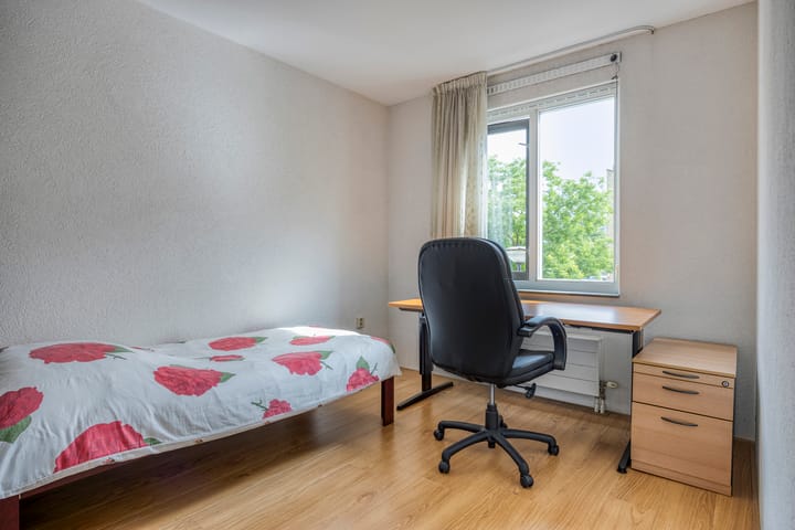 Foto 19 van Martin Ennalsstraat 23