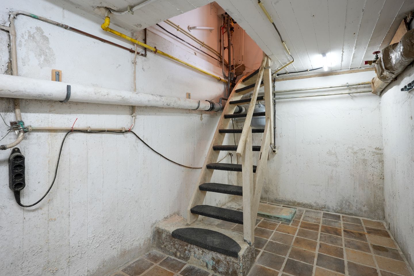 Foto 19 van Kleingenhouterstraat 28