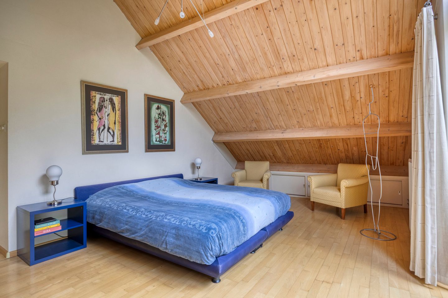 Foto 25 van Esdoornstraat 57