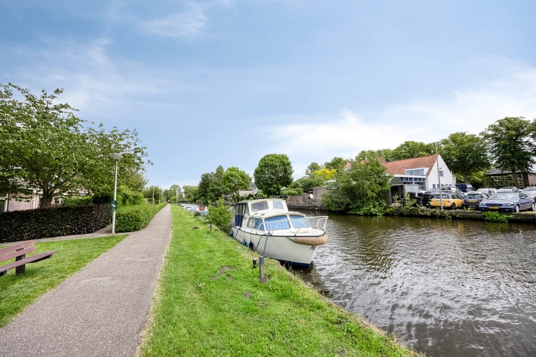 Foto 41 van Esdoornstraat 57