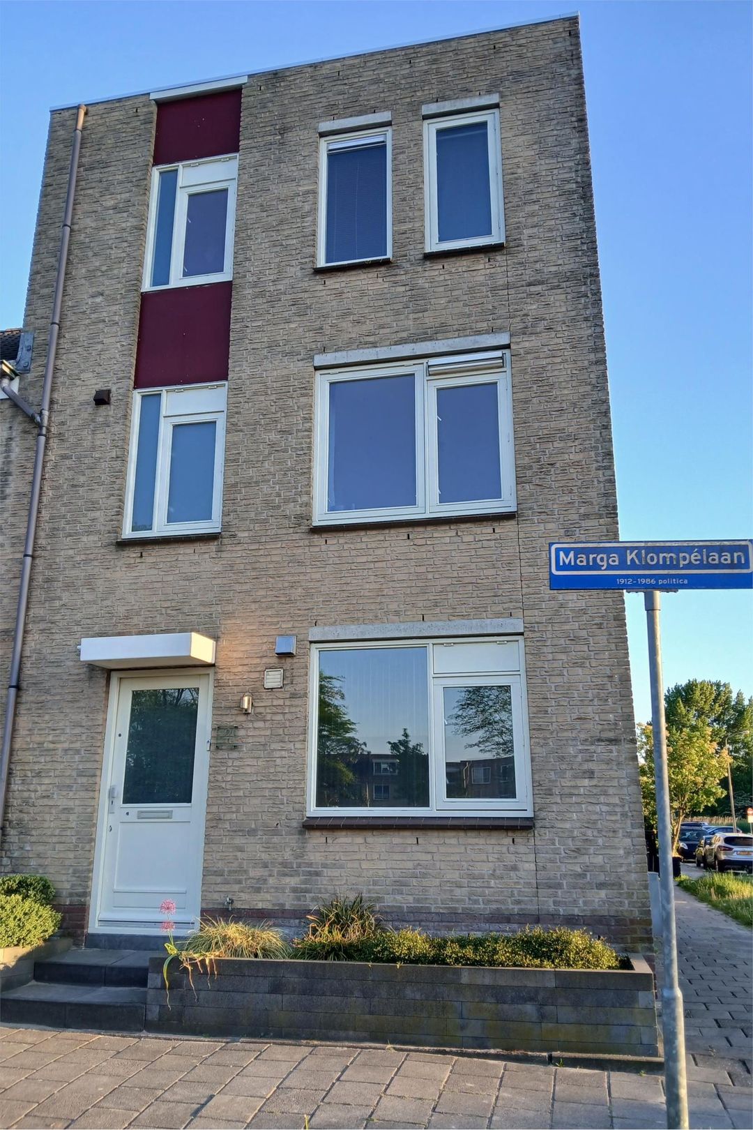 Foto 2 van Marga Klompélaan 2