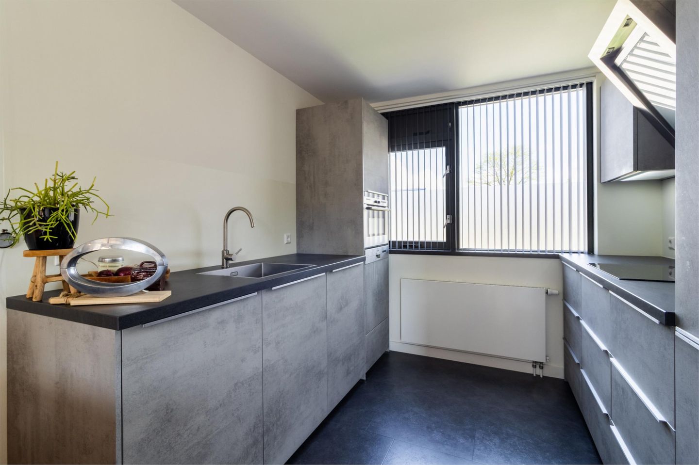 Foto 10 van Marga Klompélaan 2