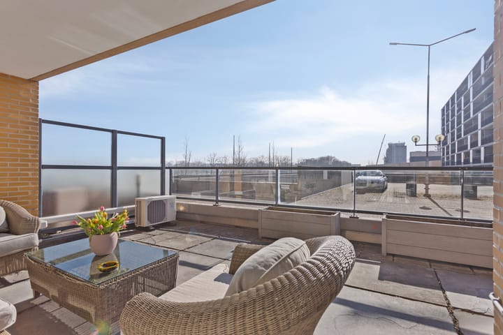 Foto 19 van Osdorpplein 144