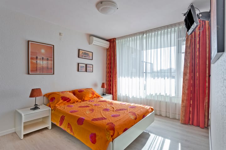 Foto 20 van Osdorpplein 144