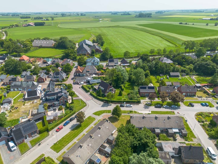 Foto 56 van Bredeweg 1