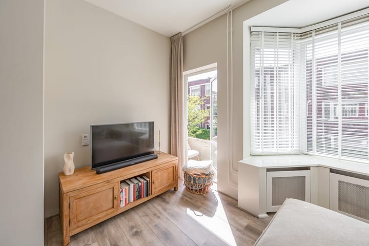 Foto 12 van Van Royenlaan 35-B