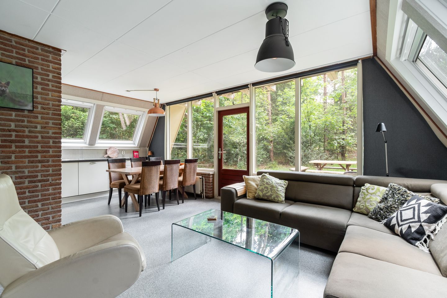 Photo 10 of Stakenberg 75-55