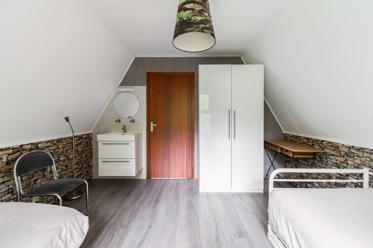 Photo 20 of Stakenberg 75-55