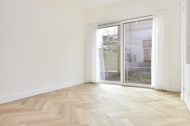 Photo 5 of Laan van Haagvliet 24