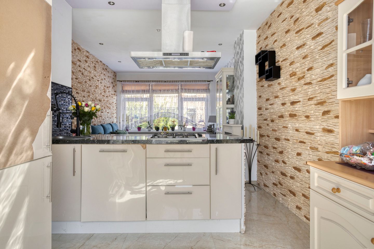 Foto 14 van Korhaanstraat 79-B