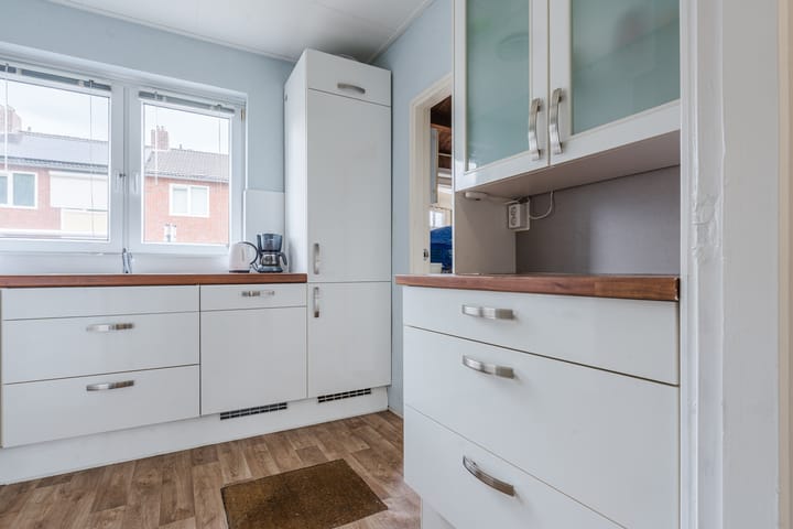 Photo 16 of Nederlandlaan 14