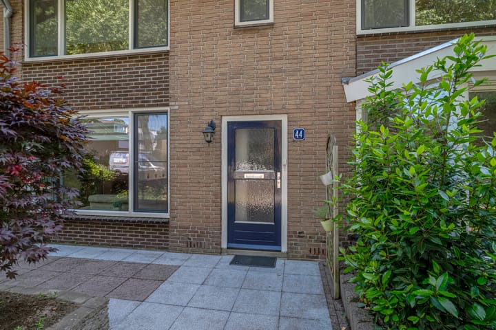 Photo 10 of Westeinde 44