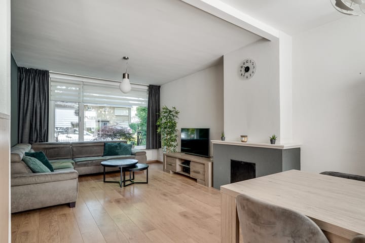 Photo 18 of Westeinde 44