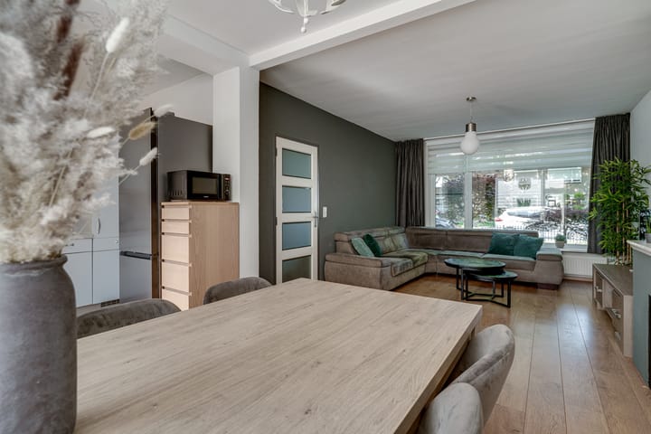 Photo 23 of Westeinde 44