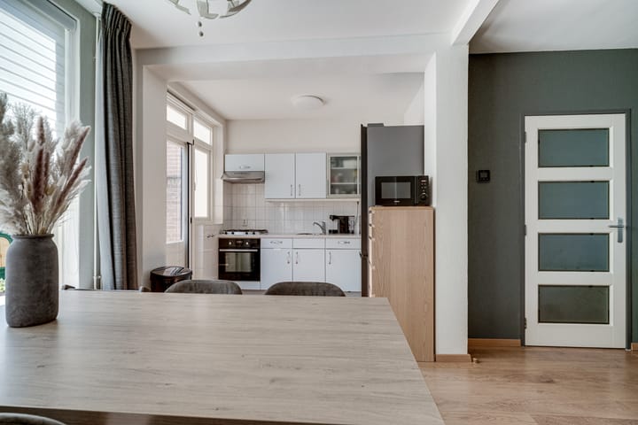 Photo 25 of Westeinde 44