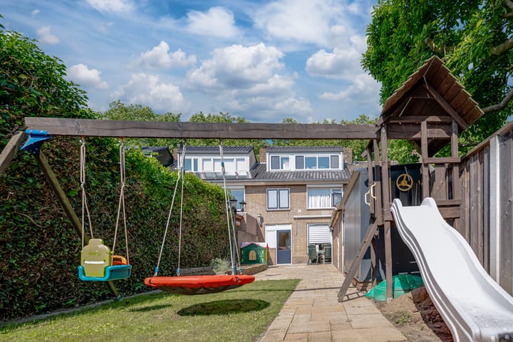 Photo 33 of Westeinde 44