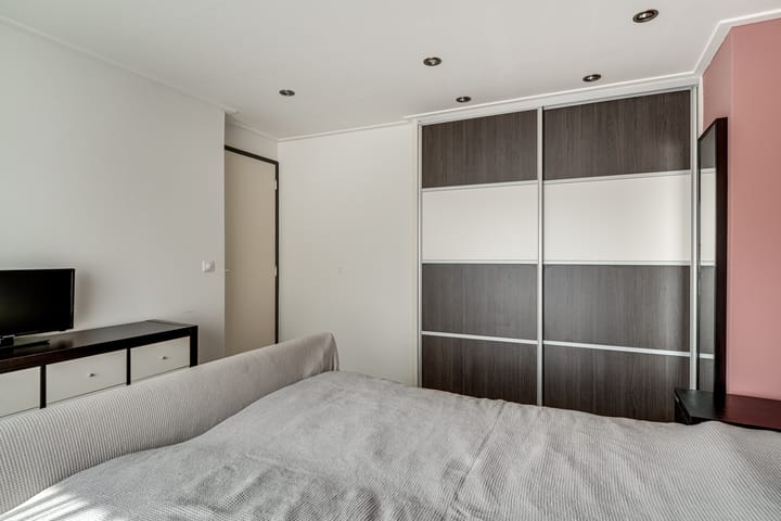 Photo 48 of Westeinde 44