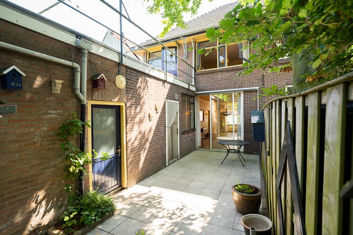 Photo 16 of Baardwijksestraat 14